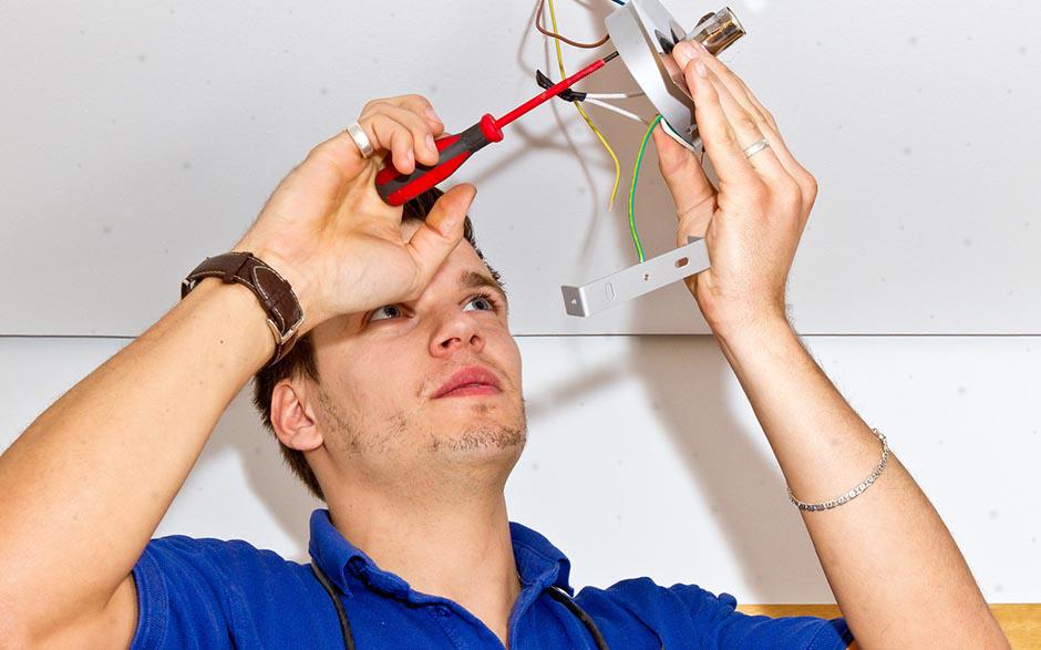 recherche électricien bâtiment Saint-Germain-en-Laye